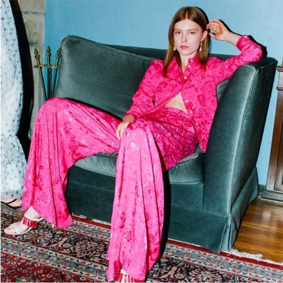 STAUD XS Alyssa Damask Tonal Floral Pocket Front Button Up Shirt in Peony - Picture 1 of 11